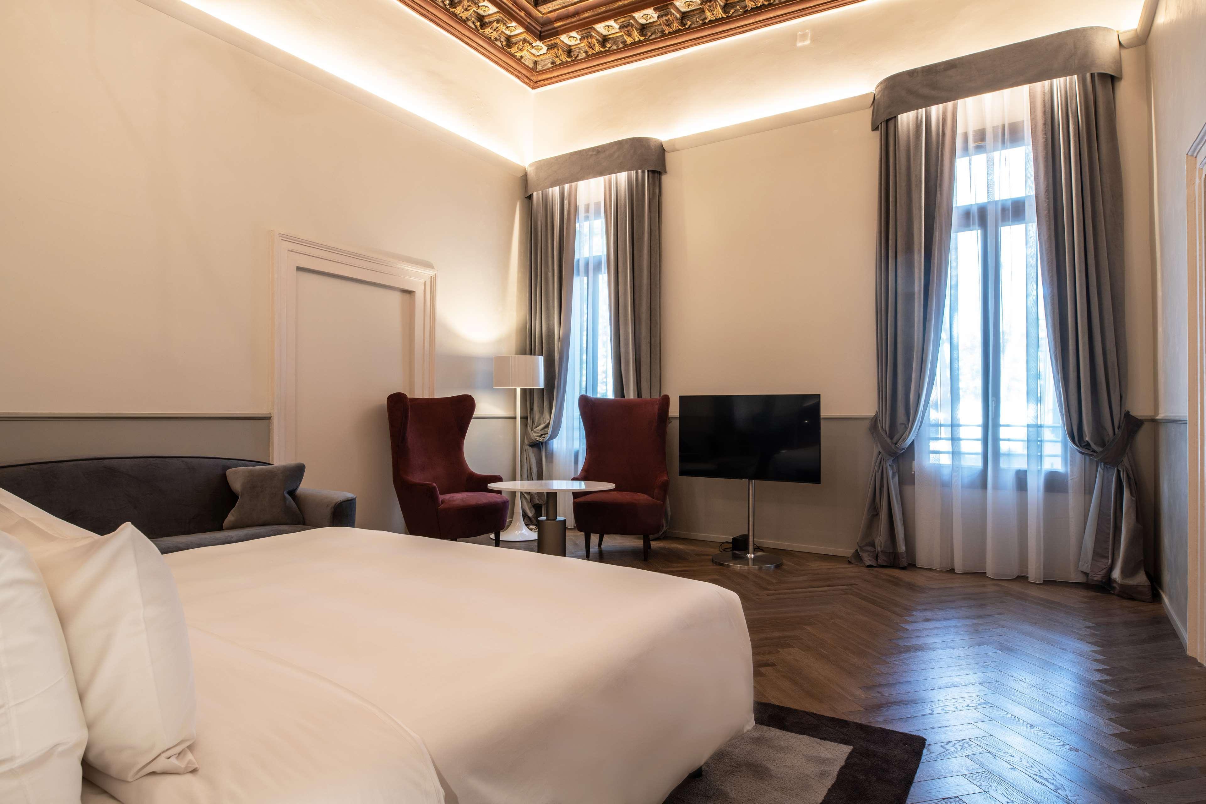 Radisson Collection Hotel, Palazzo Nani Венеция Екстериор снимка Deluxe room