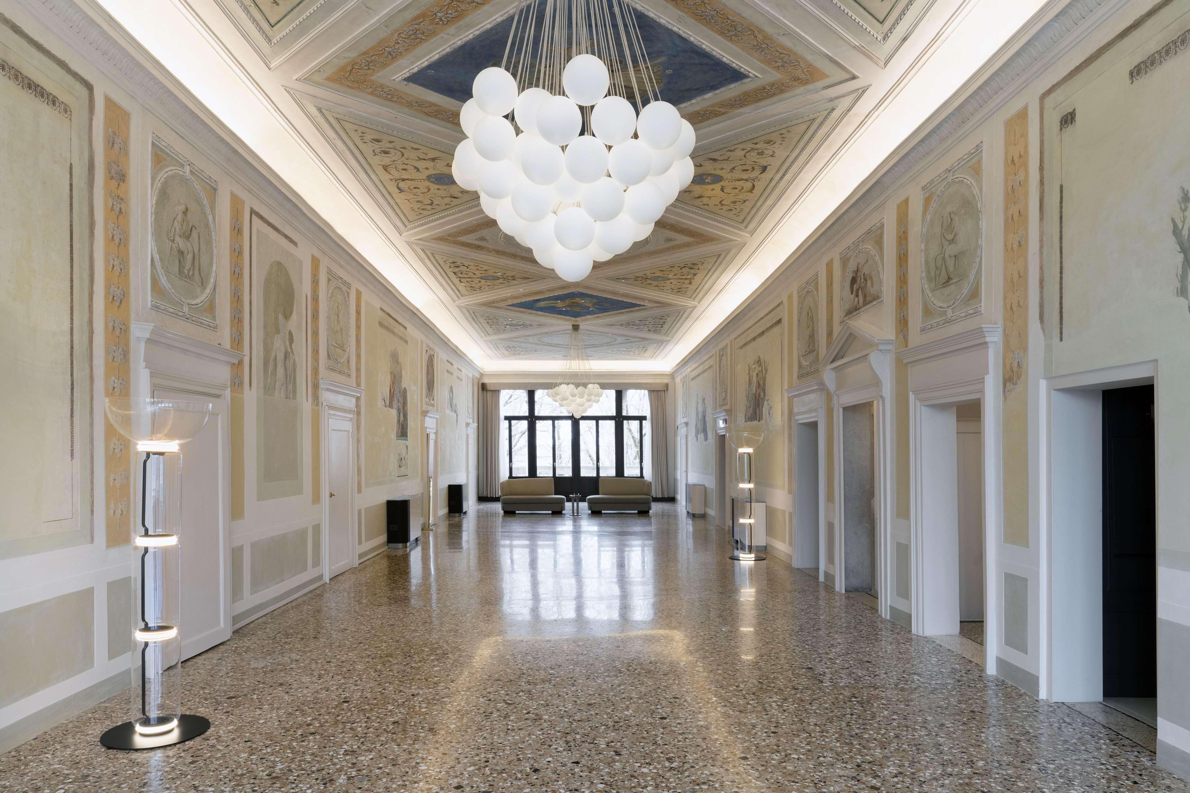 Radisson Collection Hotel, Palazzo Nani Венеция Екстериор снимка The interior of the hotel