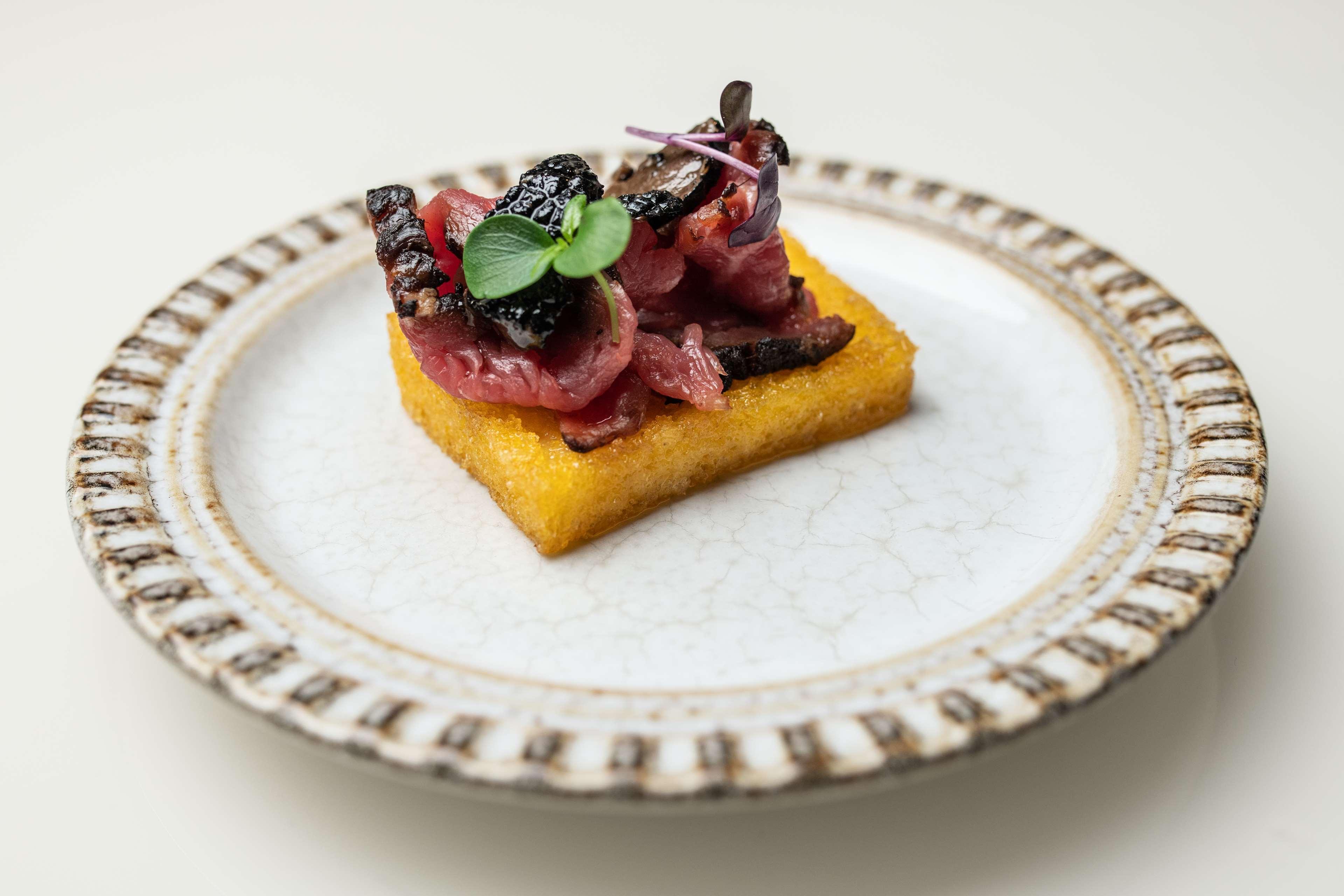 Radisson Collection Hotel, Palazzo Nani Венеция Екстериор снимка A plate of polenta